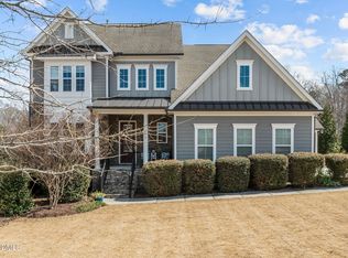 105 Utley Bluffs Dr, Holly Springs, NC 27540