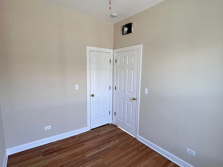 4449 N Broadway St #3 — Photo 17