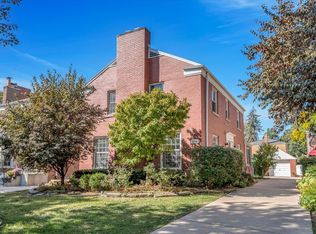 9244 S Bell Ave, Chicago, IL 60643