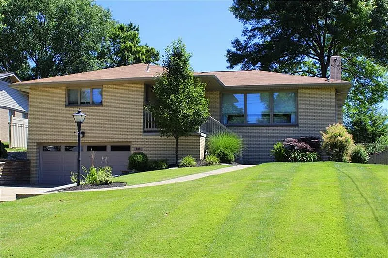 283 Dutch Ln photo 1