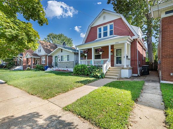 2nd image of 6842 Waldemar Ave