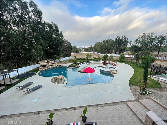 5th image of 25452 Edna Rd