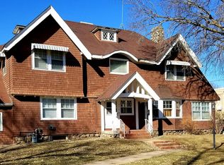 218 W 5th St, Yankton, SD 57078