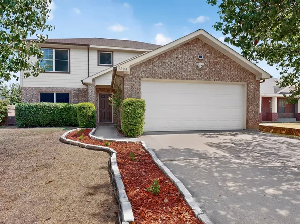 204 Centennial Pl, Crowley, TX 76036