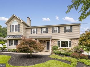 2905 Pheasant Run Rd, Norristown, PA 19403