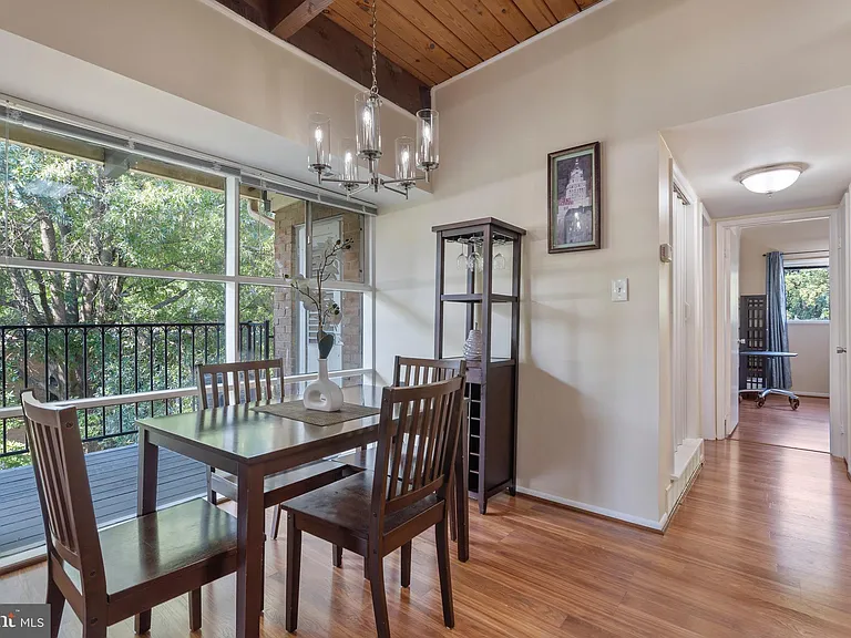 4907 Americana Dr #4907H-202 — Photo 6