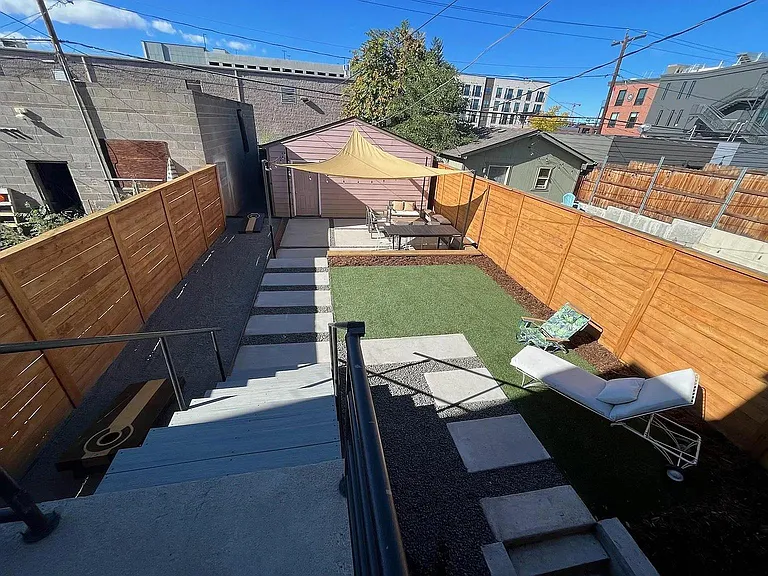 3215 Lawrence St — Photo 15