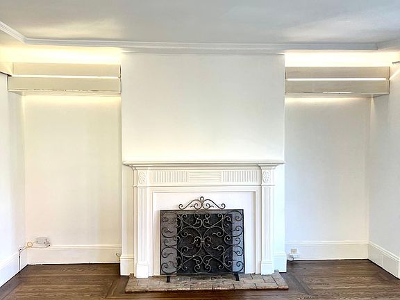3rd image of 1527 Ulloa St
