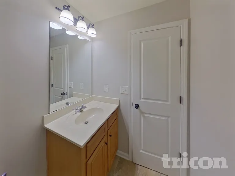 7646 Crawford Ct — Photo 17