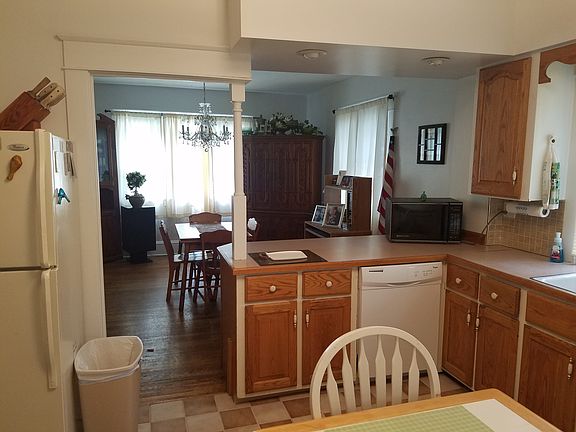 4th image of 1402 Goodyear Blvd #14