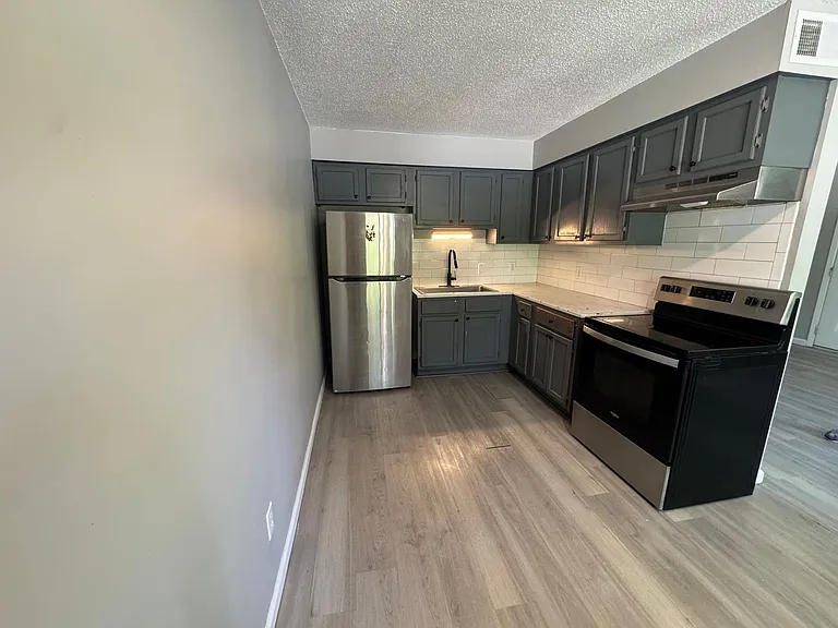 3536 Heatherton Dr — Photo 5