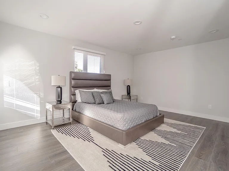 3913 Brighton Ave — Photo 27