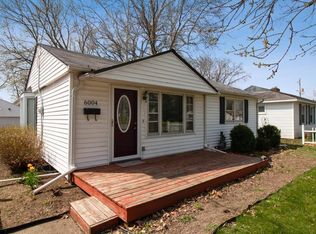 6004 SW 14th St, Des Moines, IA 50315