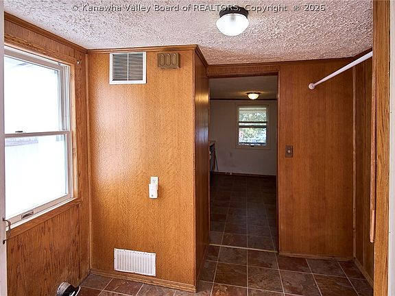 21st image of 248 1st Ave