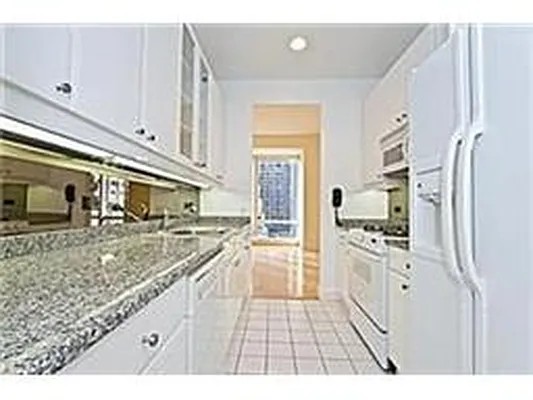 Rented by Douglas Elliman | media 137