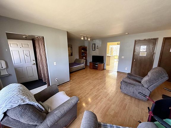 4th image of 4713 Kennedy Road