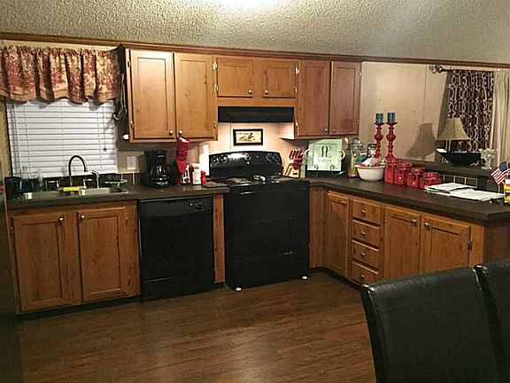 5th image of 4250 Hibernia Ln