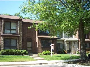 8215 Mandan Ct, Greenbelt, MD 20770