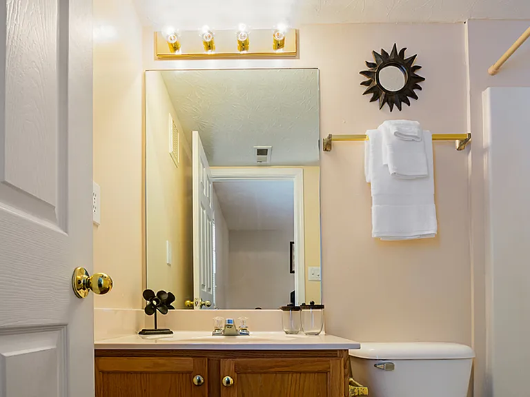 Gentry - Bathroom Gentry - Bathroom