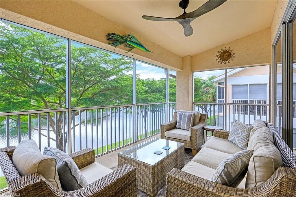 3 bed, 2.0 bath, 2005 sqft, $7,500 — Photo 2