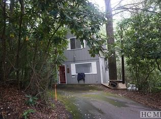 109 Moon Mountain Rd, Highlands, NC 28741