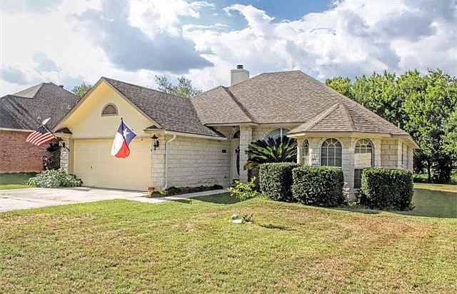 1st image of 1511 Century Oaks Dr
