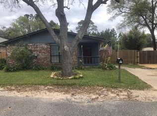 912 Al Hammett Rd, Mary Esther, FL 32569