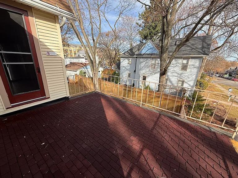 1812 Madison St #2 — Photo 15