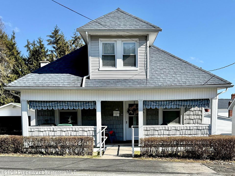 1st image of 302 Depew Ave