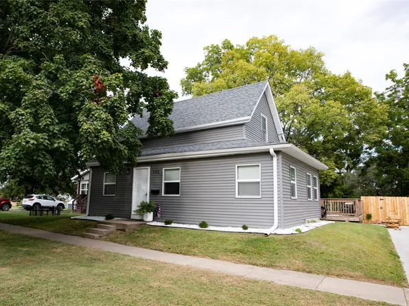 505 First South St, Knoxville, IA 50138