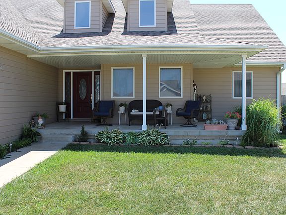 2nd image of 2310 Grant Ct