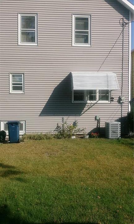 2nd image of 355 Sanders Rd