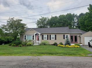 10 Breton Ave, Manchester, NH 03104