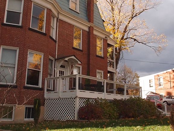 2nd image of 523 Cumberland St