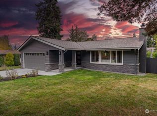 916 145th Pl SE, Bellevue, WA