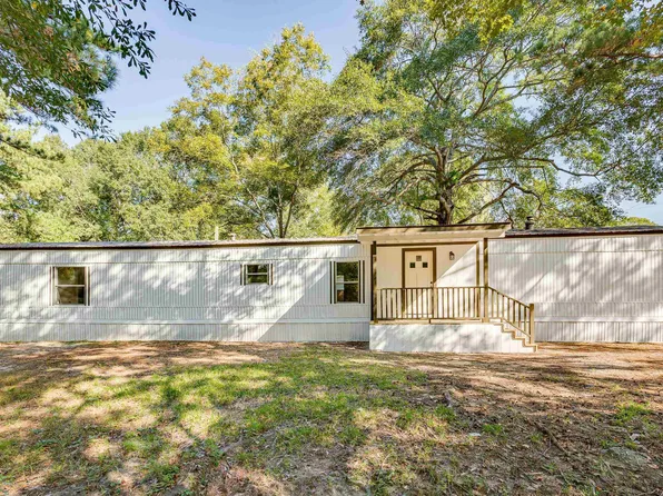 136 Louisa St, Simsboro, LA 71275