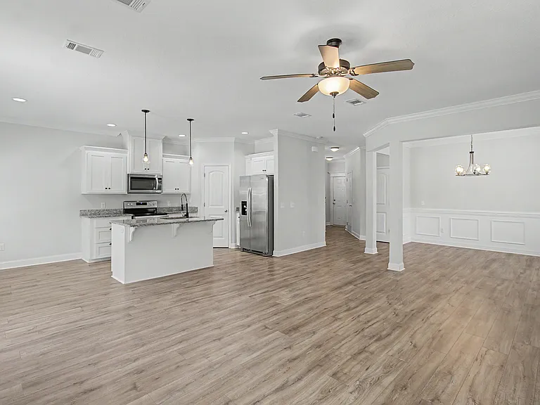 156 Hamlet Ct — Photo 5