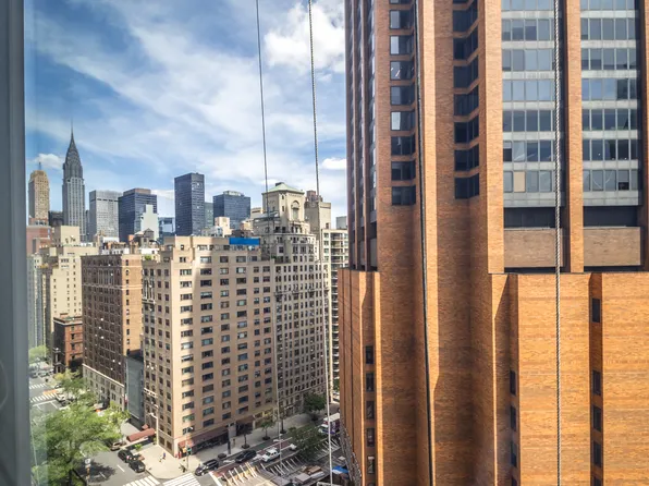 4 Park Avenue image 4 of 12