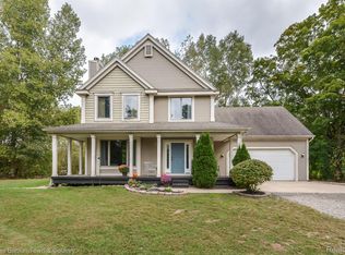 5864 Fisher Rd, Howell, MI 48855