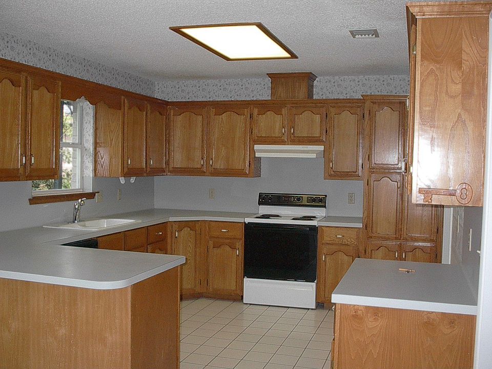Huge kitchen