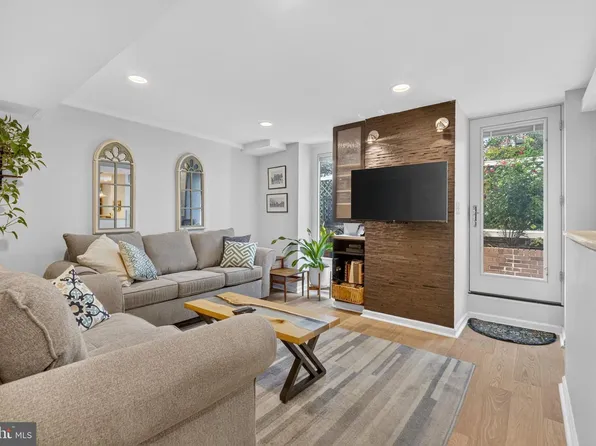 2123 California St NW APT A4, Washington, DC 20008