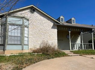 2300 Quiet Wood Dr, Austin, TX 78728