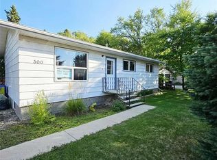 300 4th STREET, Bredenbury, SK S0A 0H0