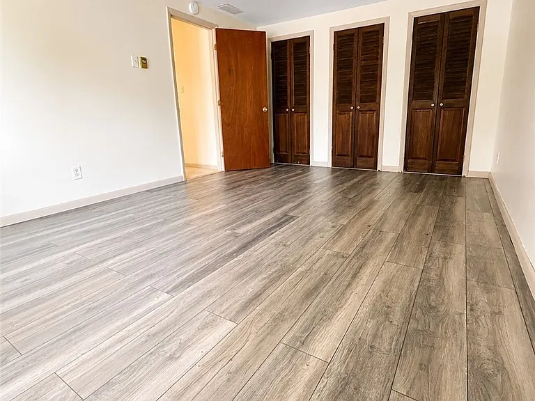 1 Robin Rd — Photo 10