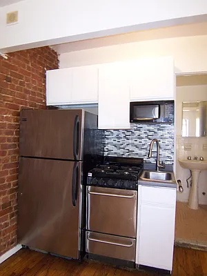 Rented by Oxford Property Group | media 6