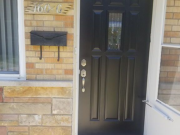 3rd image of 160 E Northwest Hwy APT G