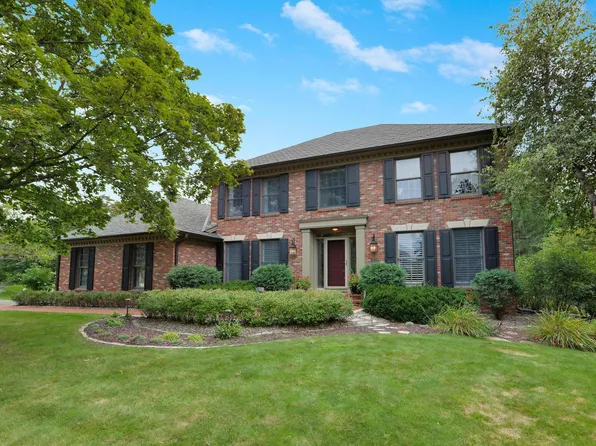 10205 Antlers Rdg, Eden Prairie, MN 55347