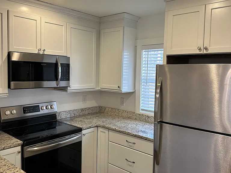95 Valley Dr #95 — Photo 9