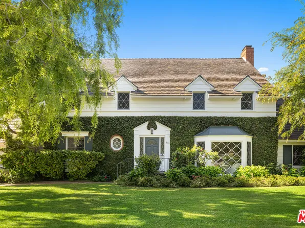 848 Toulon Dr, Pacific Palisades, CA 90272