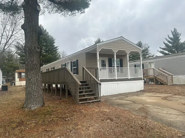 1401 N 3rd St #46, Riverton, IL 62561